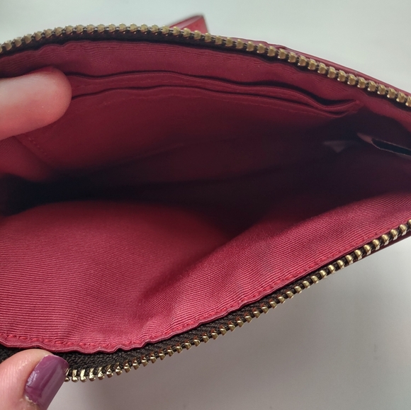 Coach wristlet Wallet red and brown printed Great condition - Picture 9 of 12